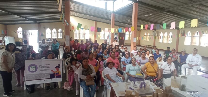 Explorando nuevas habilidades junto a las Mujeres de las Ollas Comunes