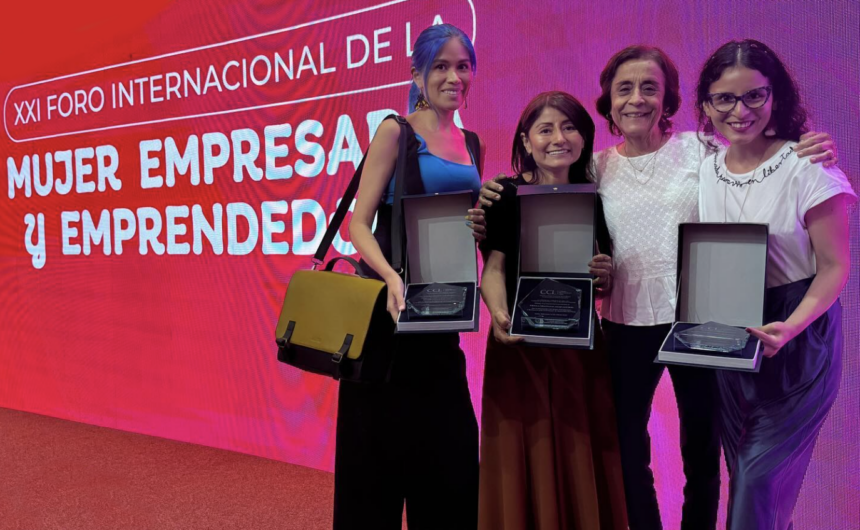 Mujeres empresarias de Aceleradora de Innovación Textil triunfan en XXI Foro Internacional de la Mujer Empresaria y Emprendedora