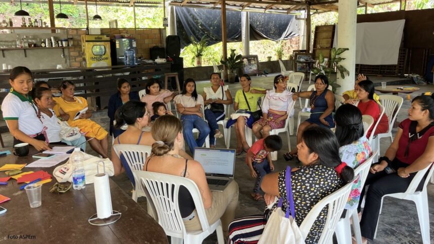 Fortaleciendo voces y territorios: el trabajo de las voluntarias en el CAAAP en la selva del Perú